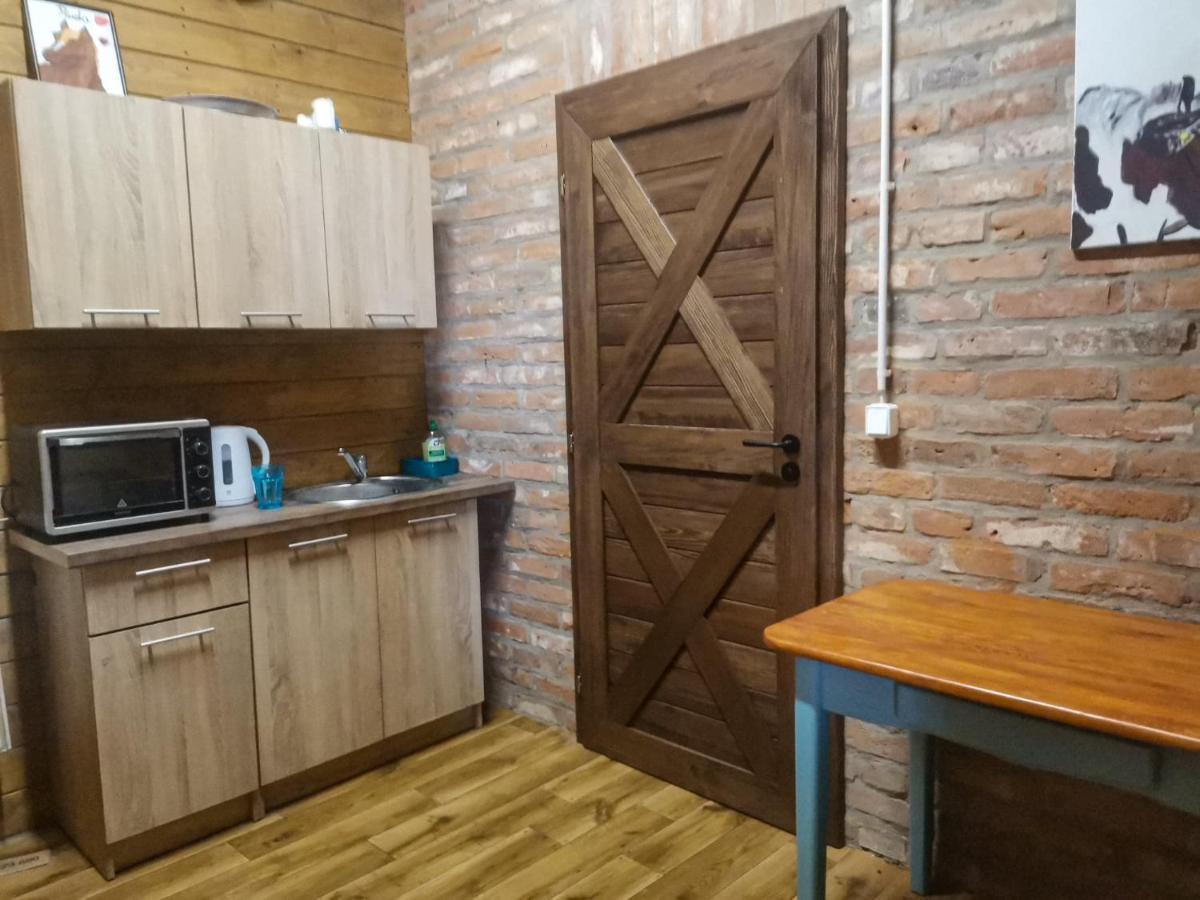 Hotel Stajnia Karczow Extérieur photo